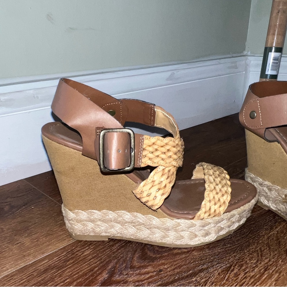 Payless wedges